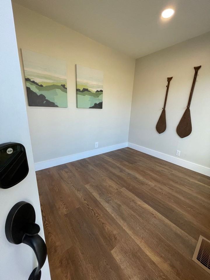 3022 Creekwood Dr - Photo 2 of 27