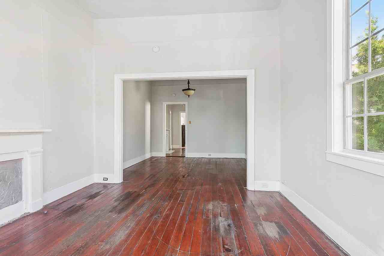 dhb2225 - Photo 2 of 10