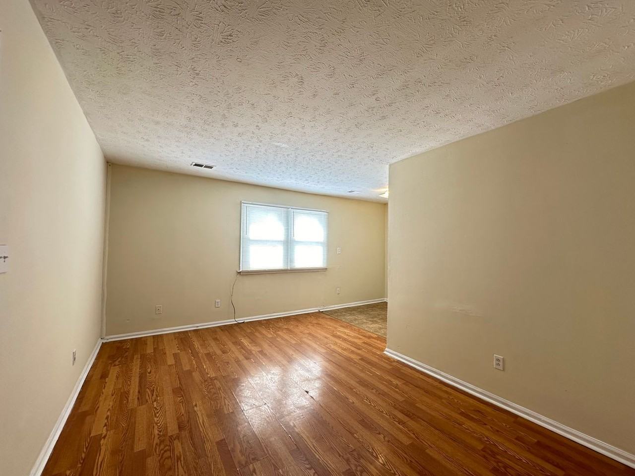 1877 Gerald Dr - Photo 2 of 22