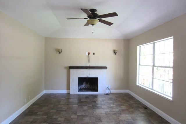 5124 Leigh Ave - Photo 4 of 9