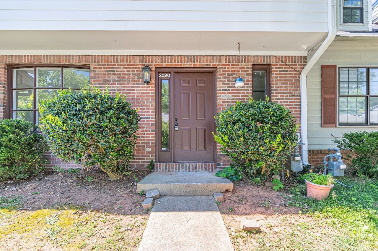 2090 Sand Wedge Cir Nw - Photo 3 of 34