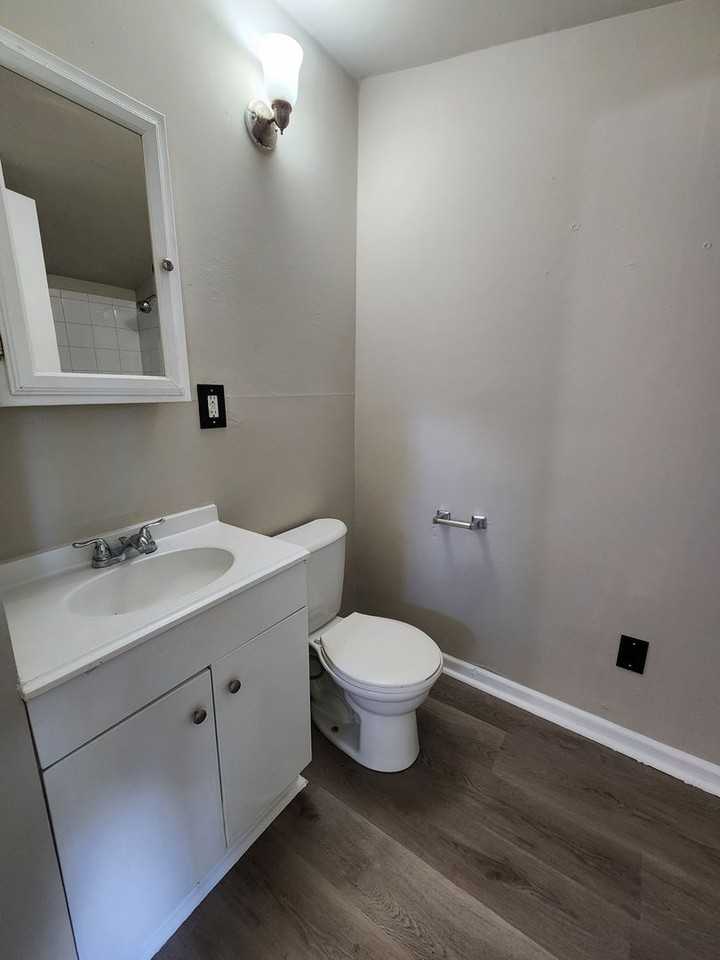 112 Davis Ave - Photo 7 of 21