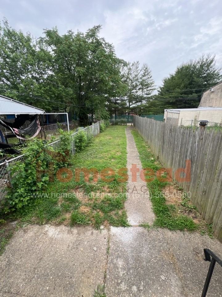 3425 W 3rd St - Photo 2 of 30