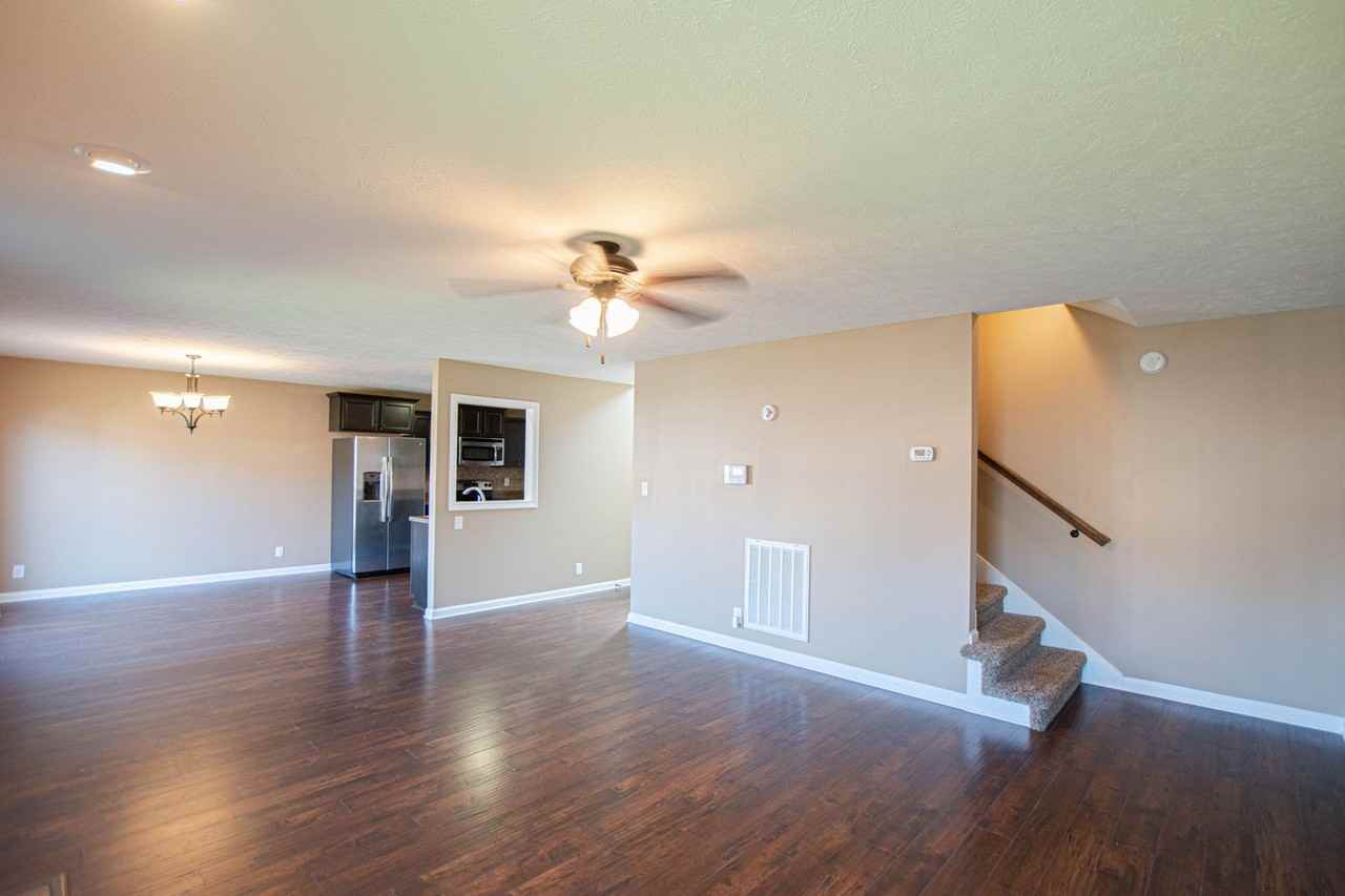613 Fennec Way - Photo 3 of 16