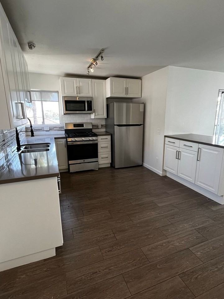 26951 Avenida Las Palmas #B - Photo 6 of 17