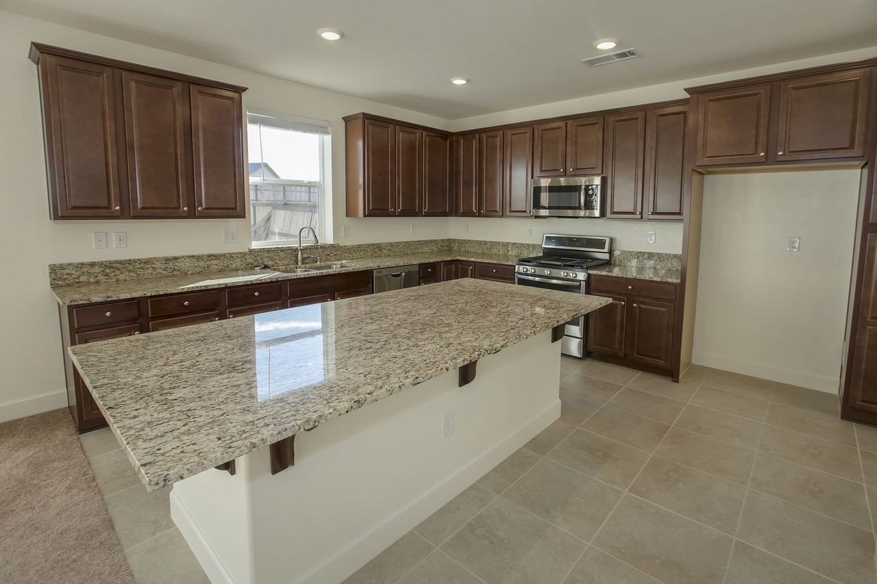 7365 Overture Dr - Photo 2 of 21