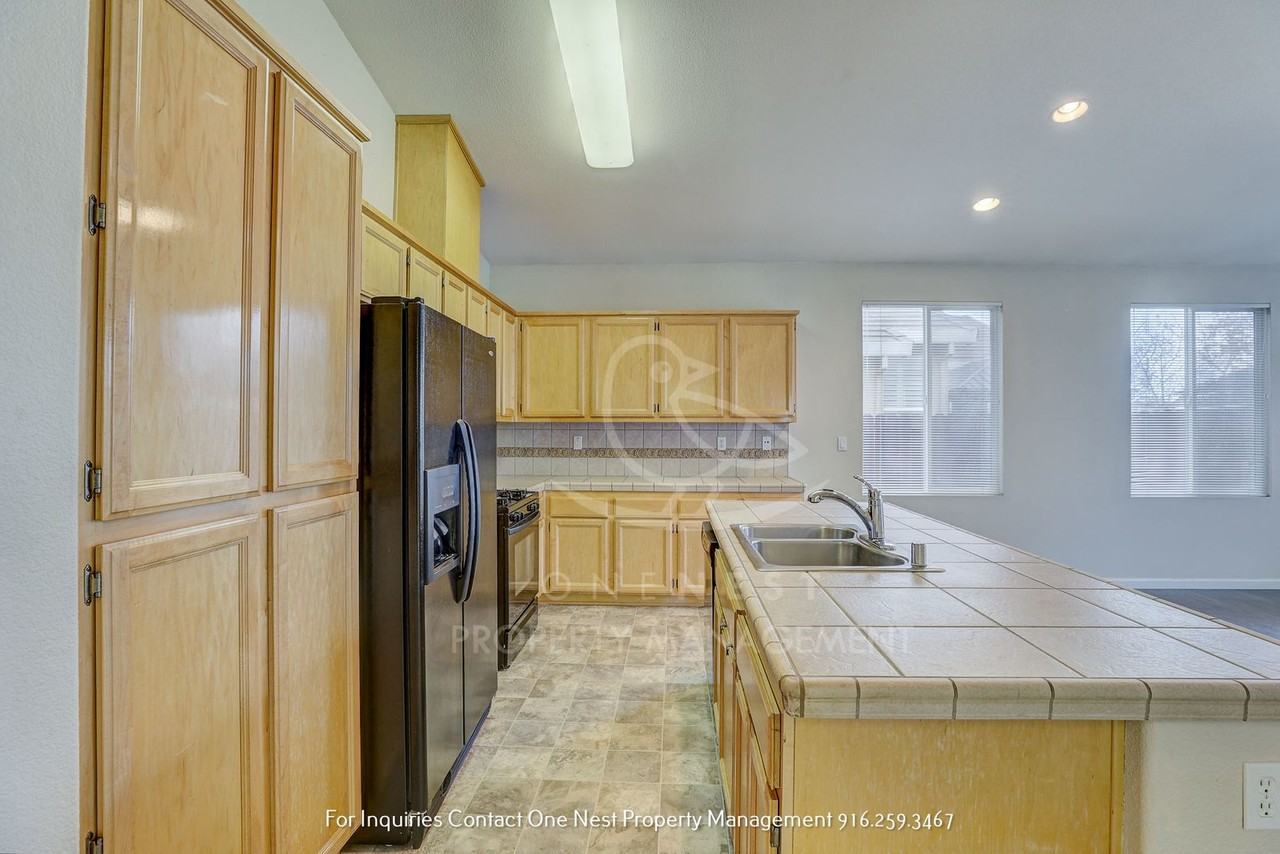 1791 River Run Dr - Photo 6 of 24