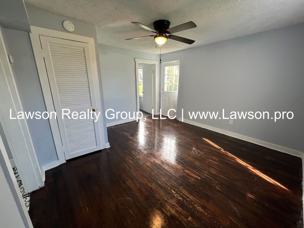 Iowa 817 - Photo 3 of 20