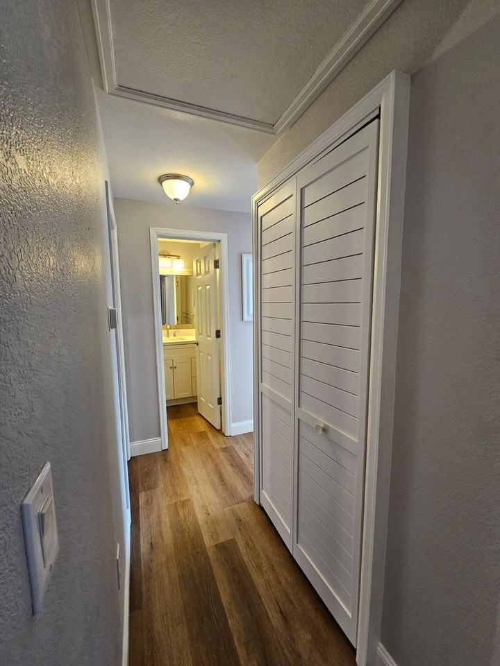 2052 Sunridge Cir - Photo 7 of 16