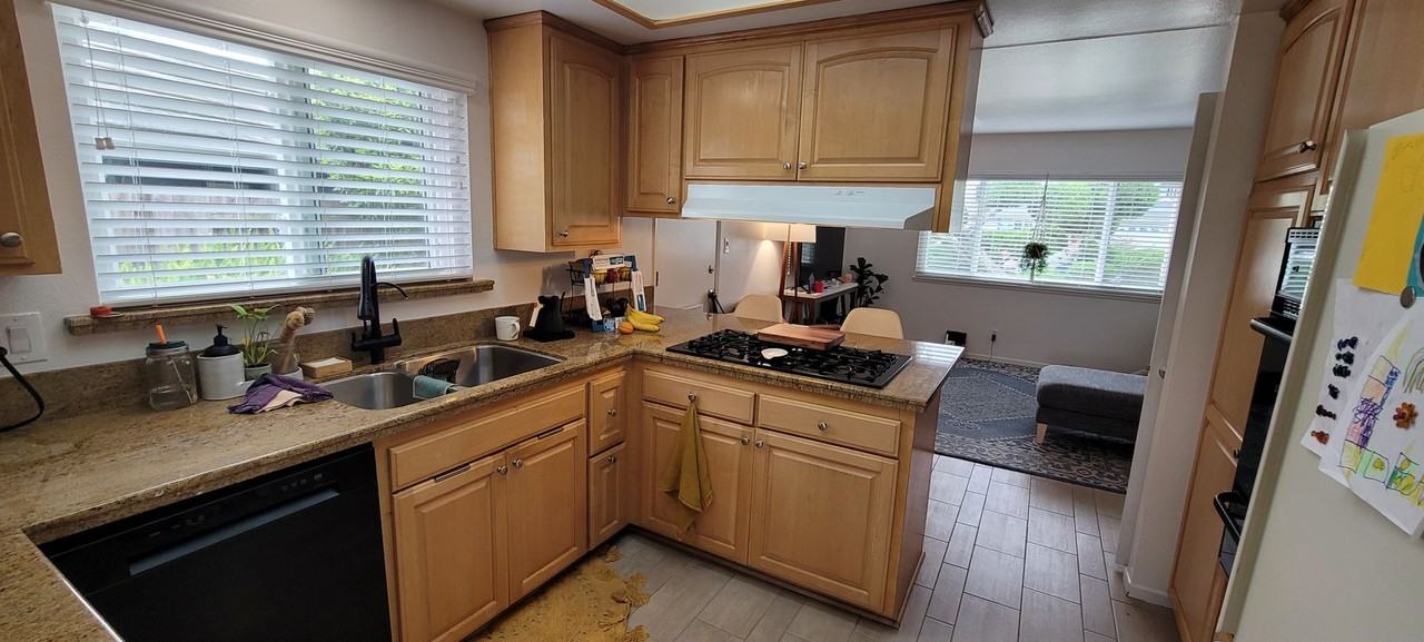 2516 Clearview Ave - Photo 6 of 14