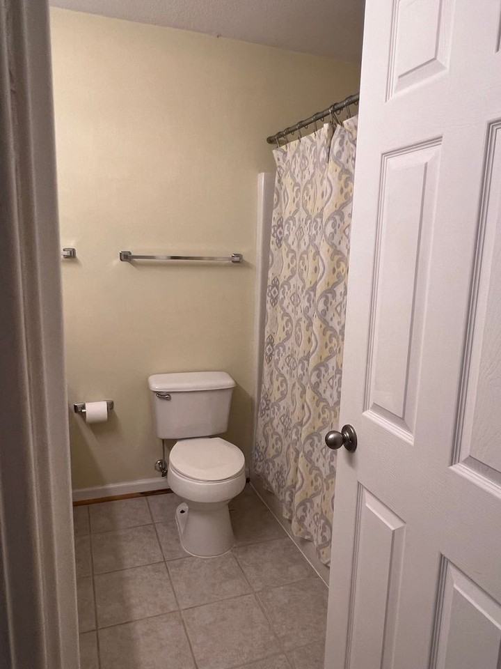 50 Mulberry Ct - Photo 3 of 17