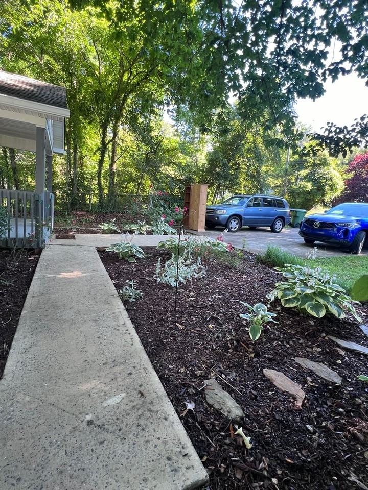 50 Mulberry Ct - Photo 4 of 17