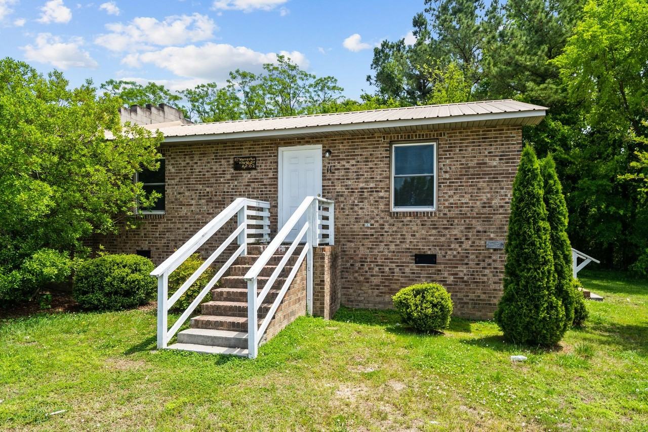 Warrenton Village - Photo 7 of 8