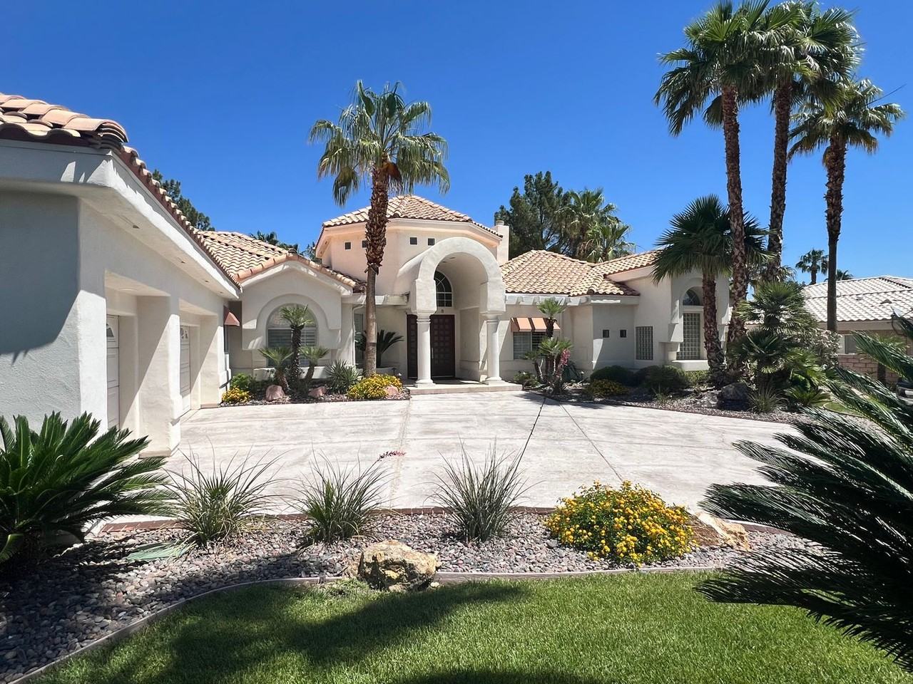 7408 Silver Palm Ave