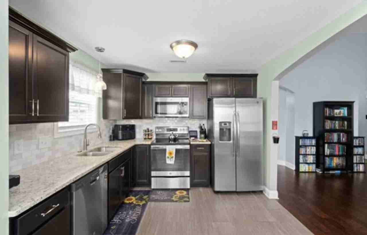 1933 Bell Chase Way - Photo 5 of 16