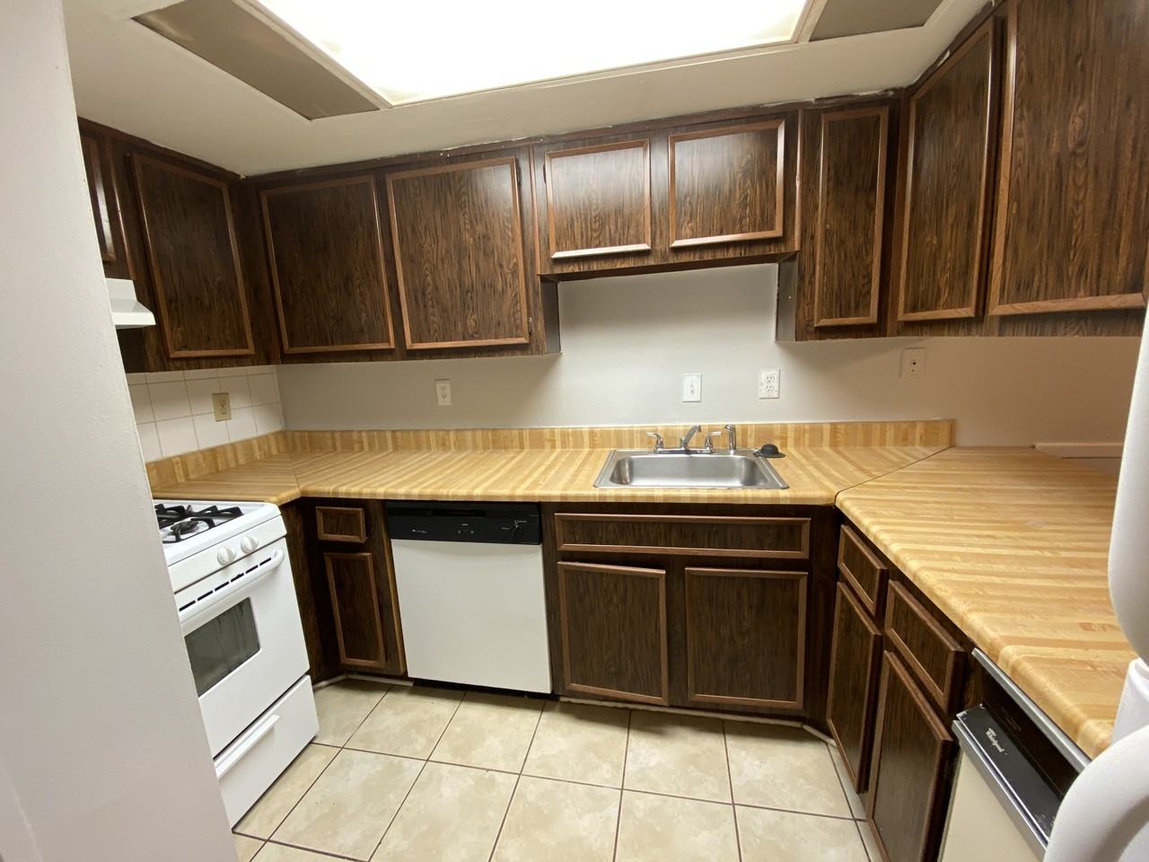 6509 Parton Court-^..^ - Photo 7 of 13