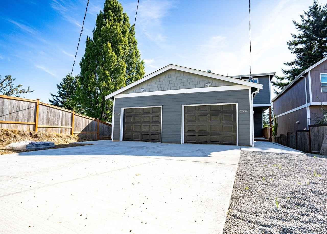2332 S Ferry St - Photo 3 of 15