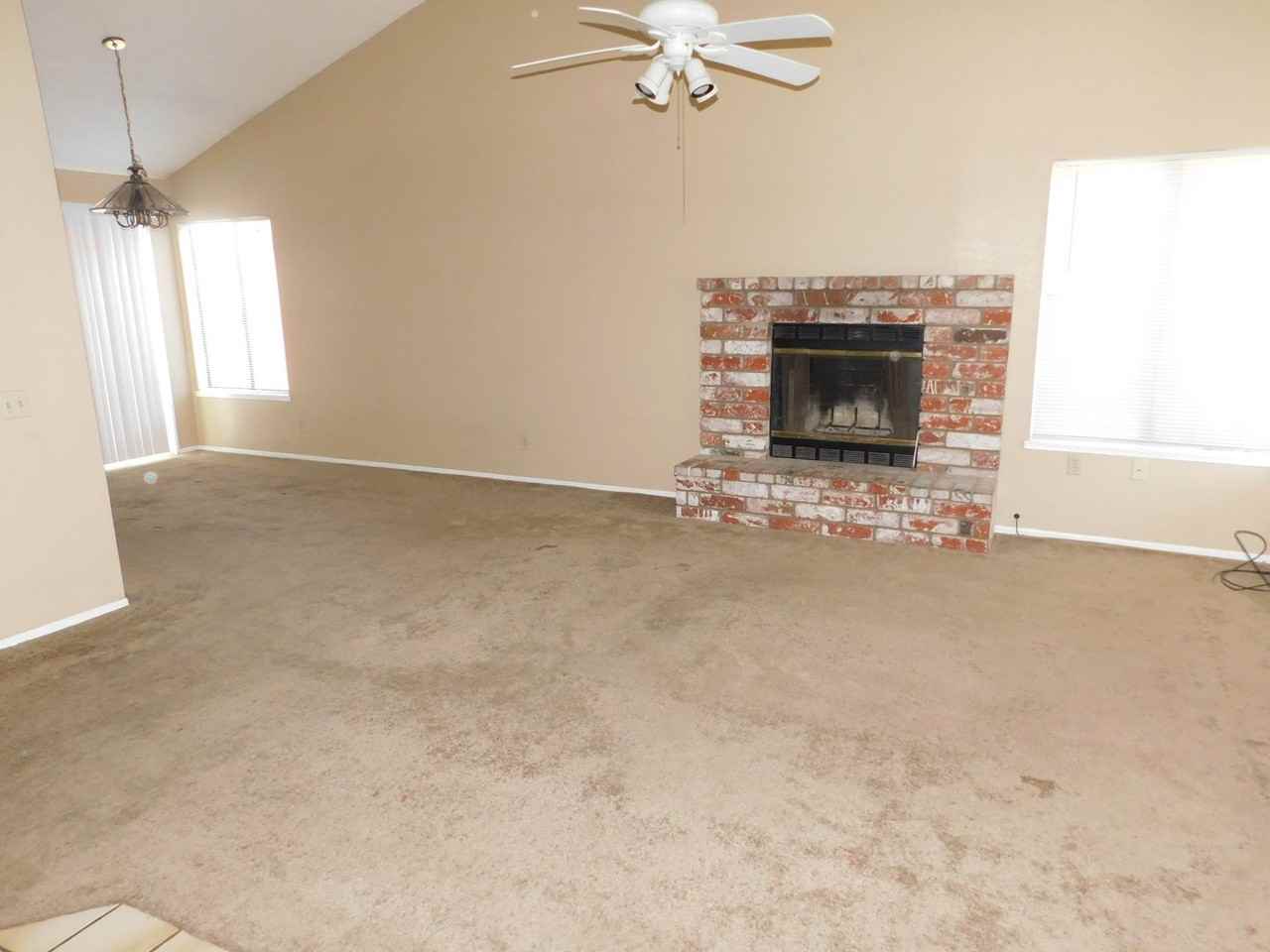 431 Mount Mckinley Pl - Photo 2 of 18