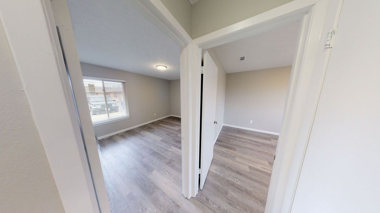 3426 Douglas Rd - Photo 2 of 6