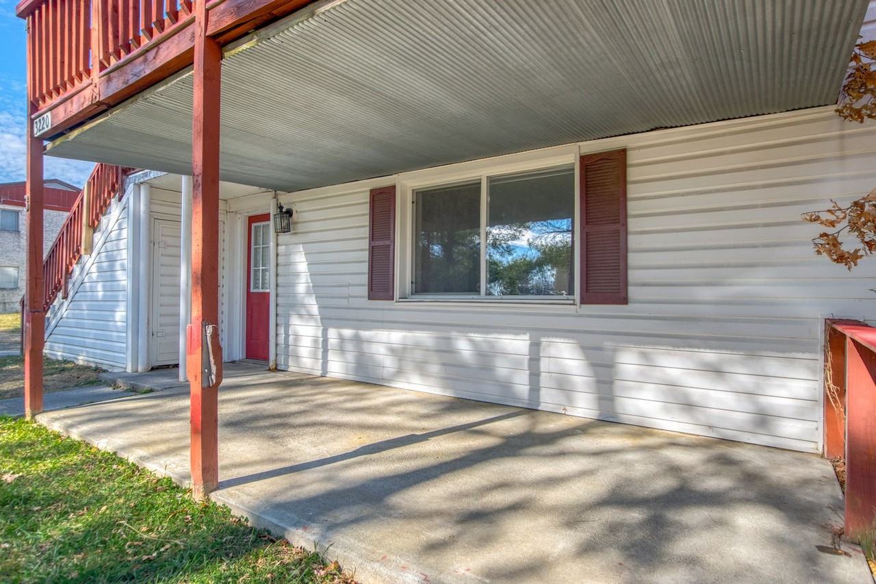 3220 Roanoke Street - Photo 2 of 11