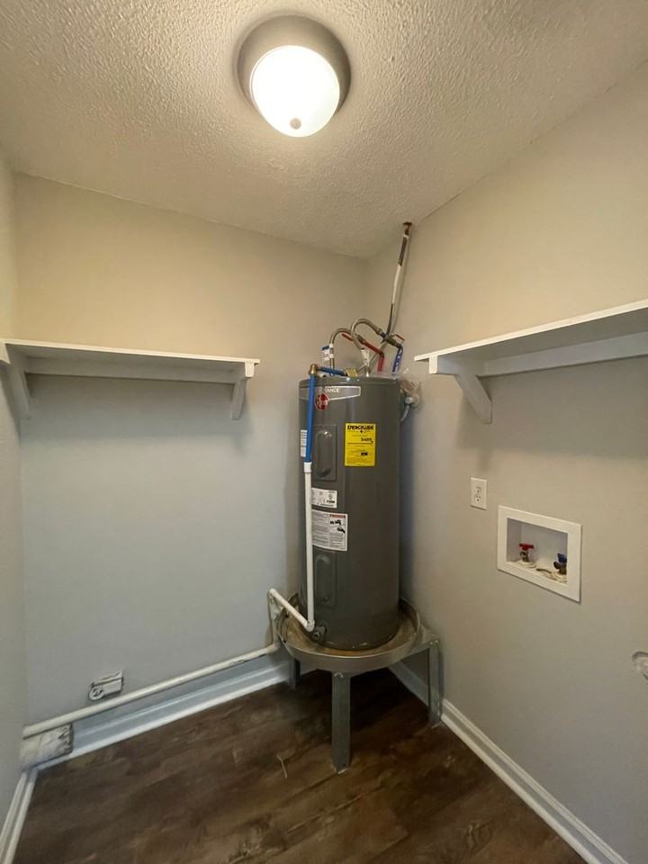 107 Cedar Ct - Photo 7 of 14