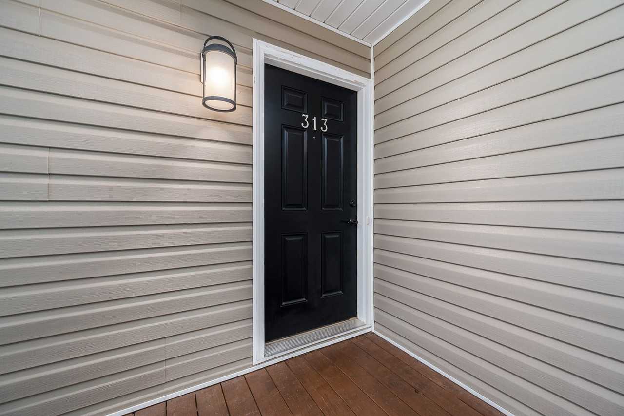 623 Wyndhurst Dr #313 - Photo 2 of 25