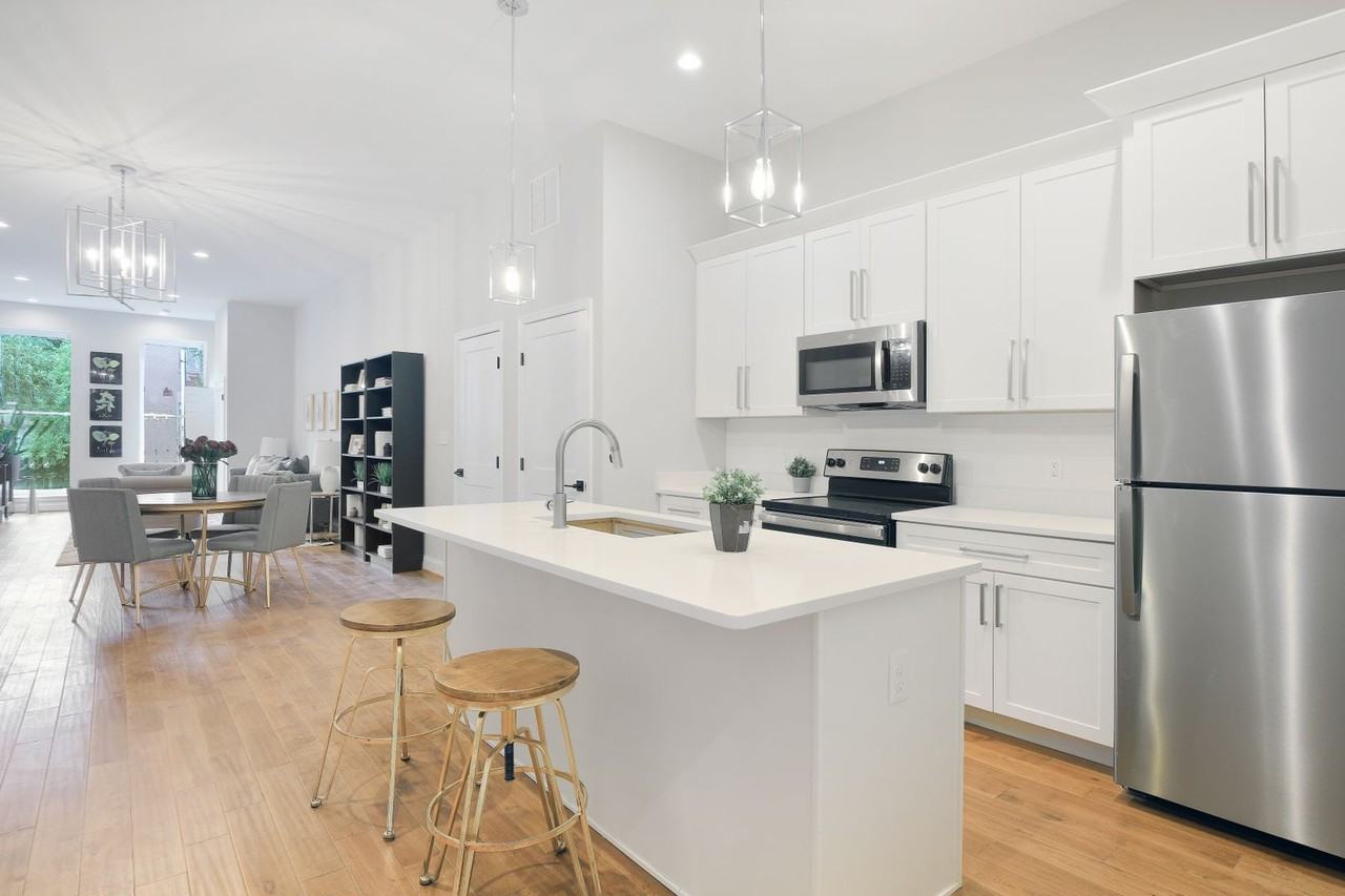 515 N Carrollton Ave - Photo 2 of 29