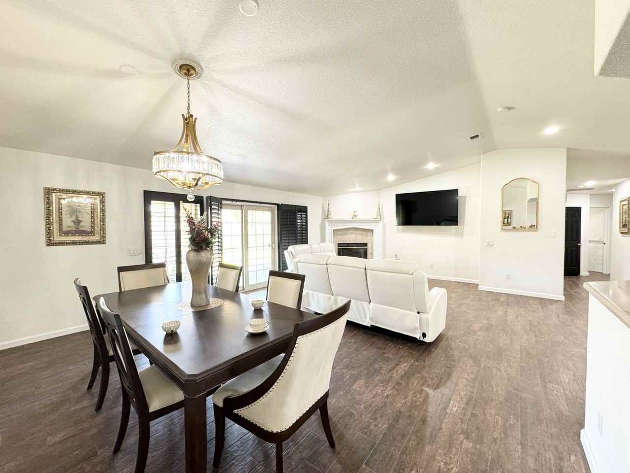 78823 78823 Avenue 42  - 01 - Photo 3 of 32