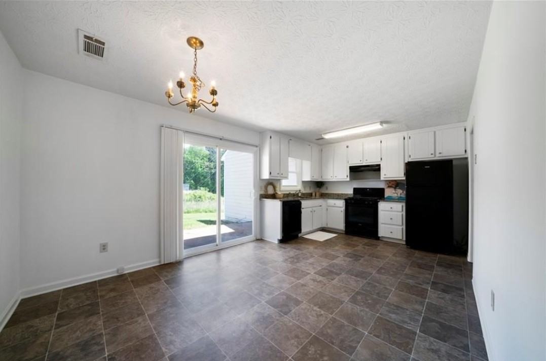 3200 Duvall Place - Photo 4 of 13