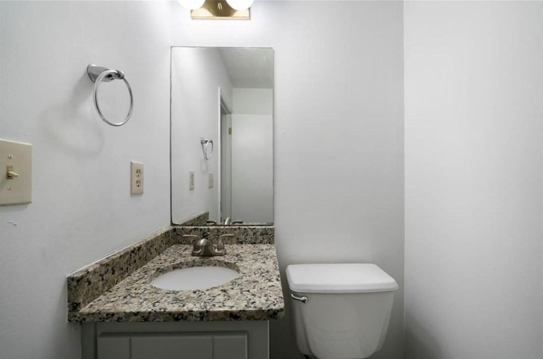 3200 Duvall Place - Photo 6 of 13