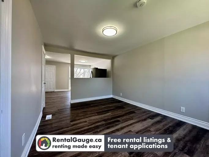 225 Victoria Ave - Photo 2 of 14