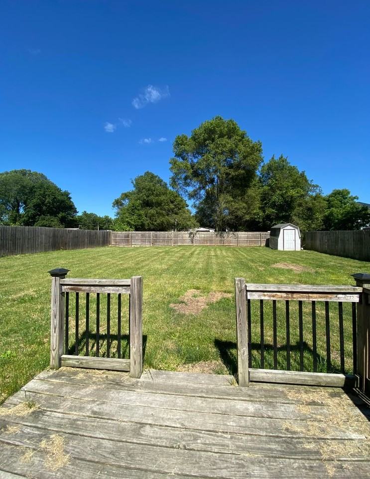 3216 Garden Blvd - Photo 2 of 16