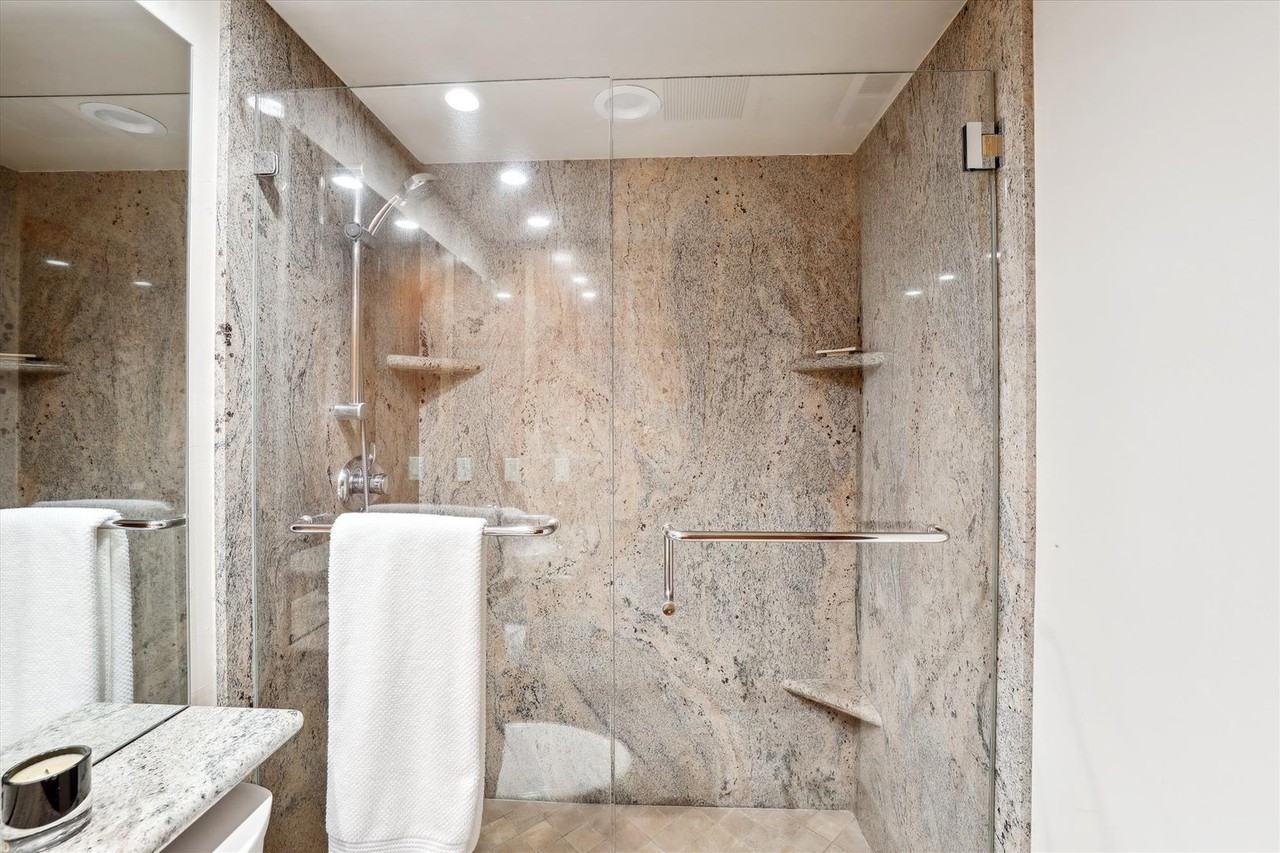 1480 Olympic Valley Rd - Photo 3 of 50