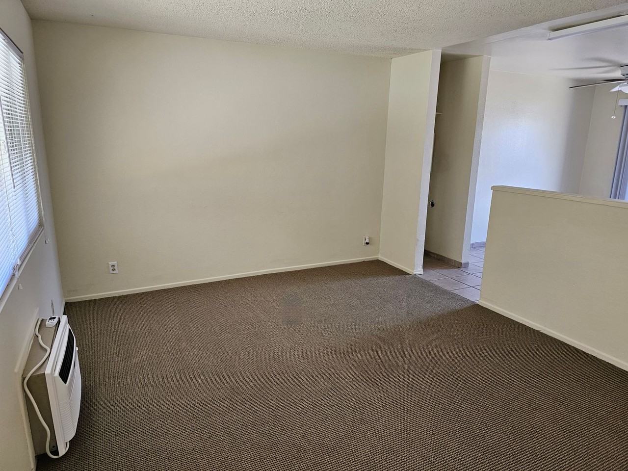 Cole Gardens Apts. - Photo 2 of 12