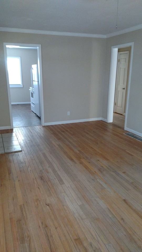 1710 N Pearl St - Photo 3 of 11