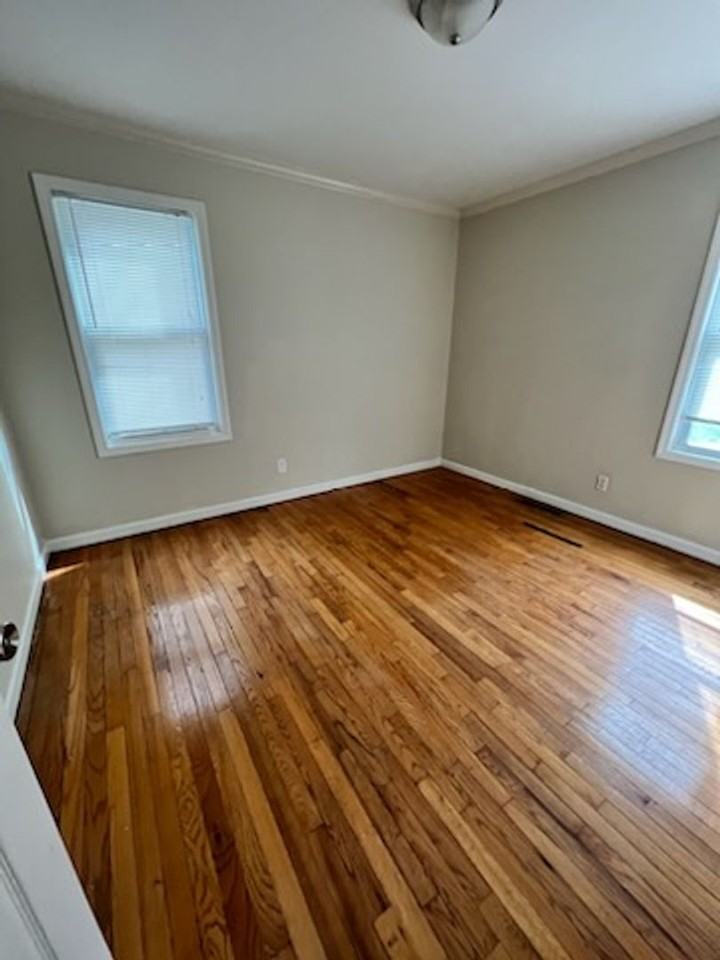 1710 N Pearl St - Photo 5 of 11