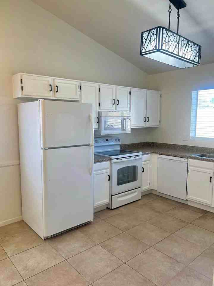 6335 E Brown Rd - Photo 5 of 35