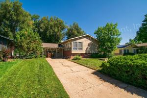 featured image of 1916 Larkspur Dr