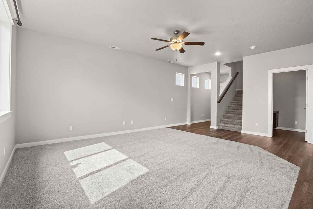 2161 S Hills Ave - Photo 5 of 22