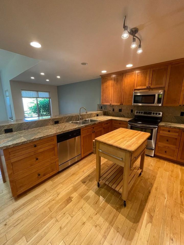 53 Bluffs Ln - Photo 2 of 29