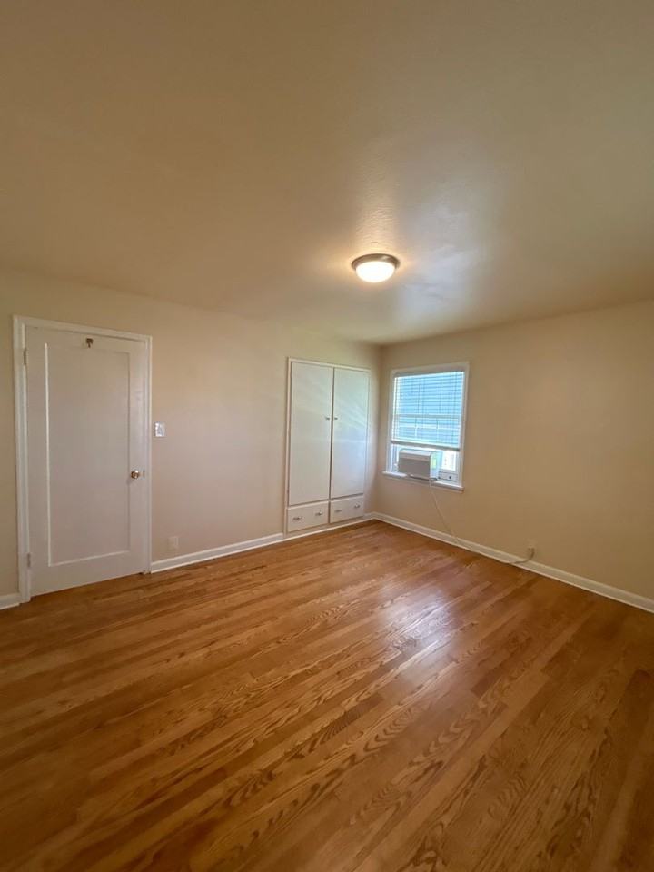 576 26th Ave - Photo 6 of 14