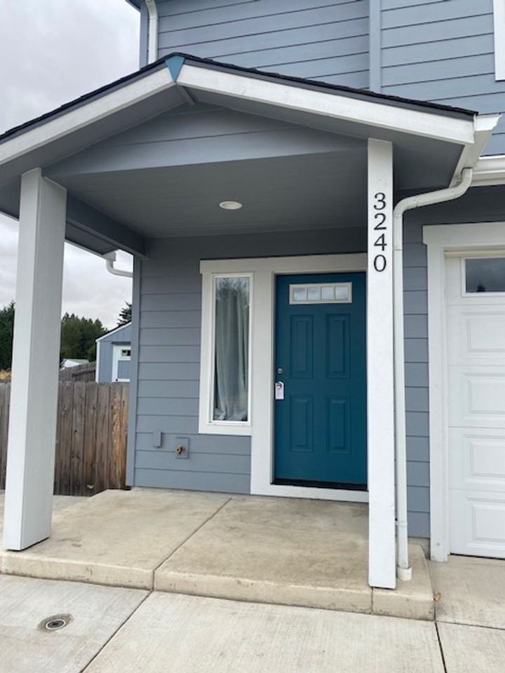 3240 S 10th St #3240 - Photo 2 of 16