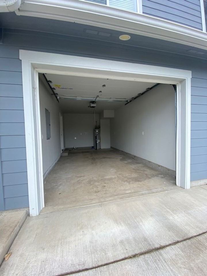 3240 S 10th St #3240 - Photo 4 of 16