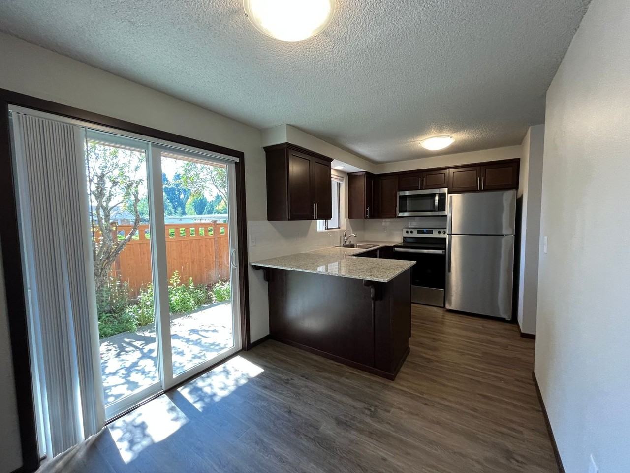 204 Lodean Dr Apt B - Photo 3 of 11