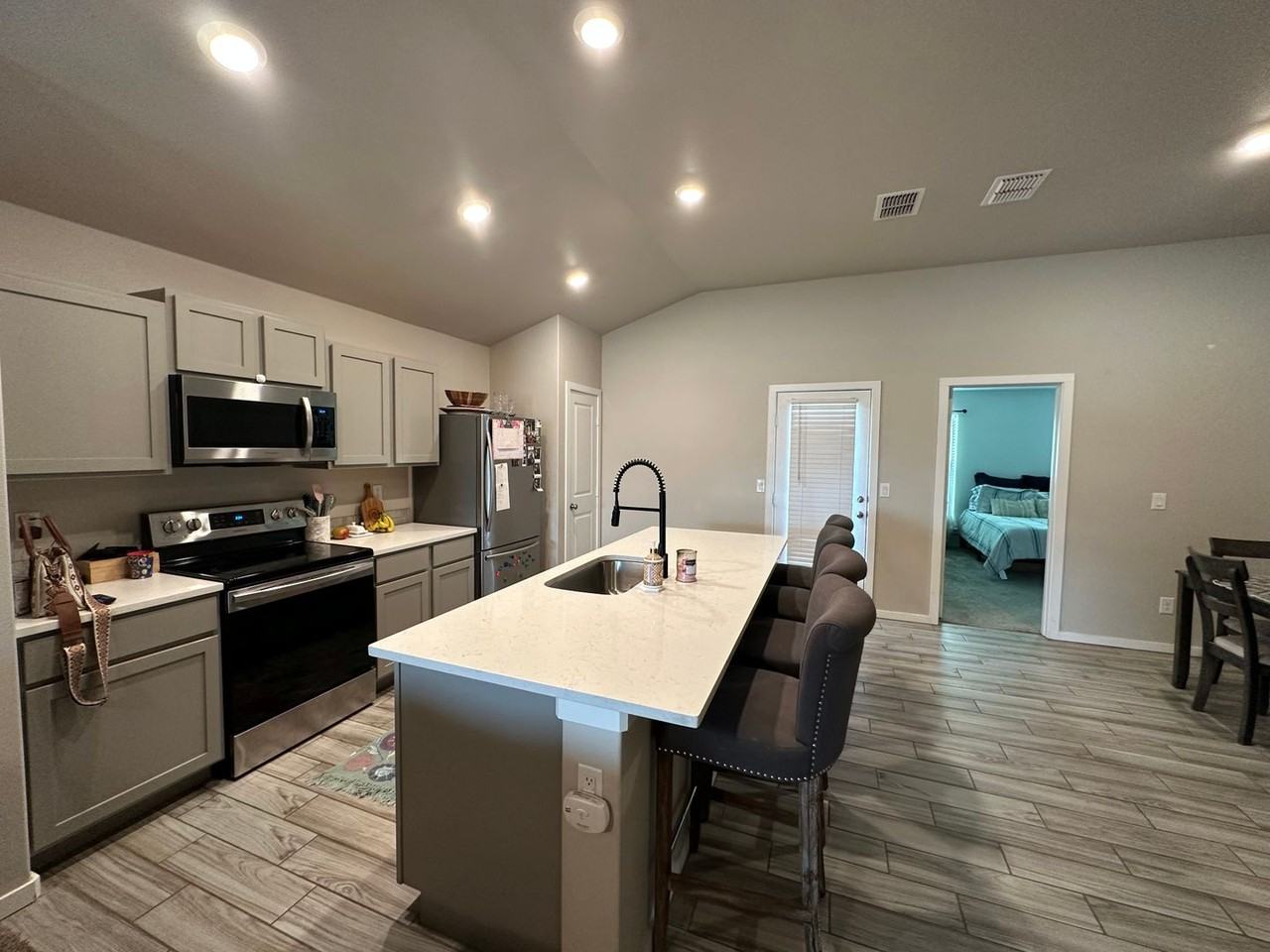 13811 Quanah Ave - Photo 3 of 20