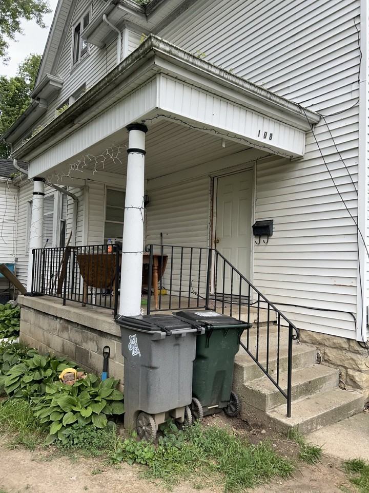 108 Drury Ln - Photo 3 of 18