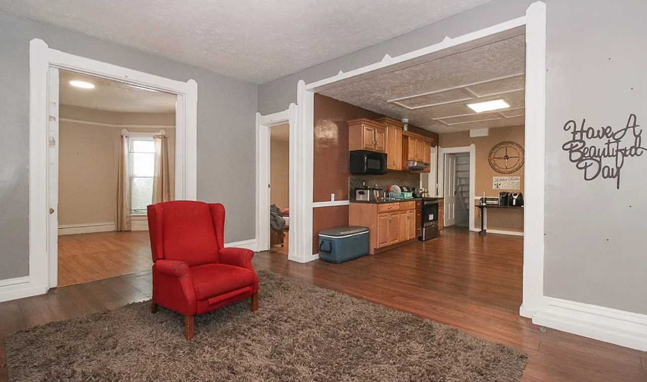 11709 Ashbury Ave #NA - Photo 2 of 15