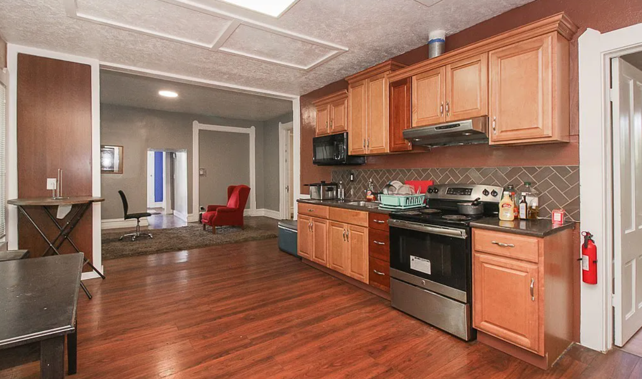 11709 Ashbury Ave #NA - Photo 4 of 15