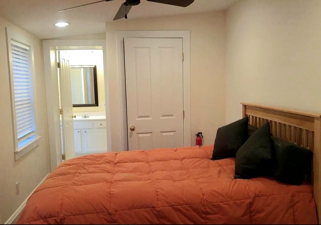 109 E West St #109 - Photo 3 of 15