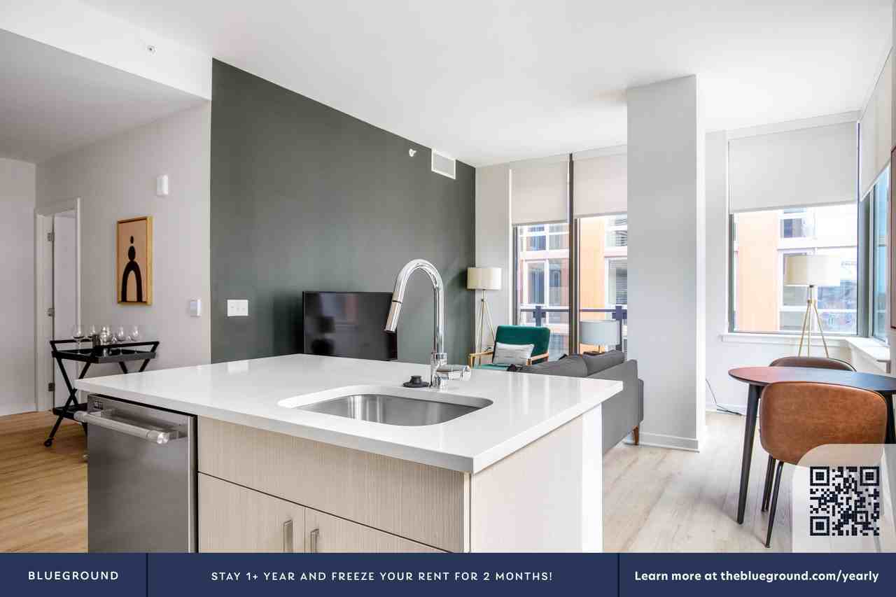 2121 First Street Southwest - Photo 7 of 43